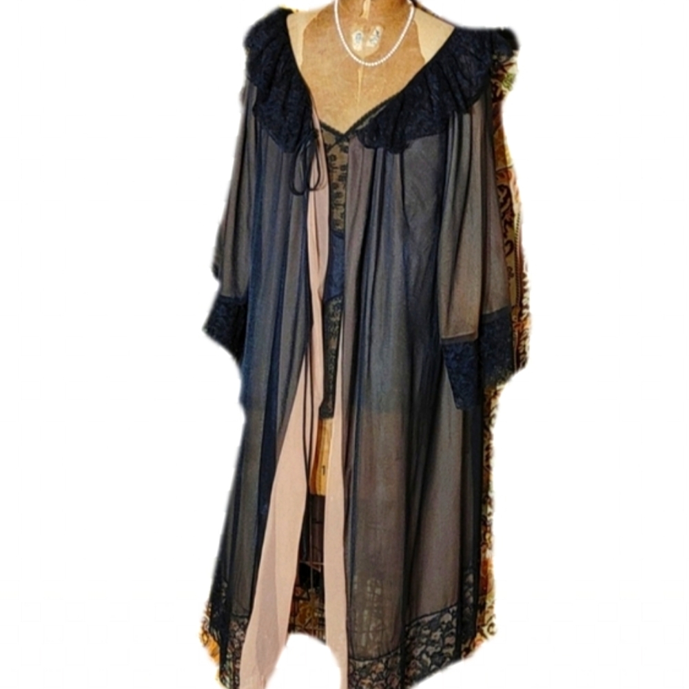 Vintage Leonora full sweeping glamorous robe..